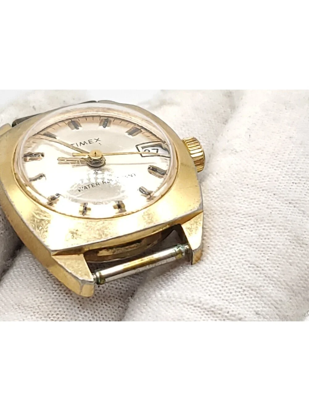 Vintage Timex Marlin Mechanical Watch Womens Running Date Dial 25mm